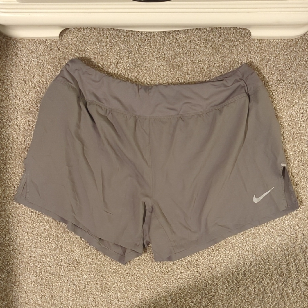 Nike Women's Athletic Shorts in Gray